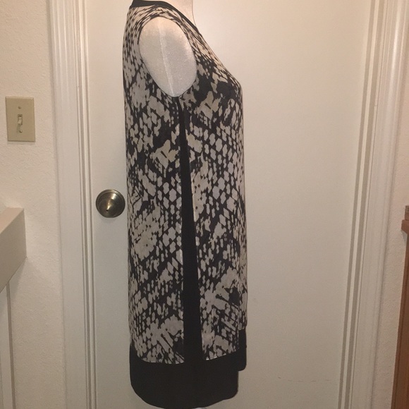 Vince Basketweave-Print Popover Silk Dress - Picture 4 of 8